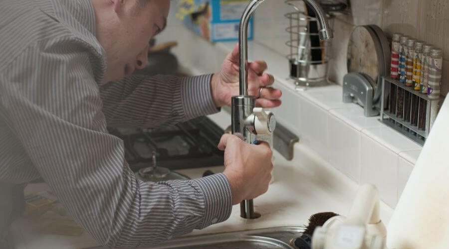 Local tankless water heater installation in Schleswig, IA